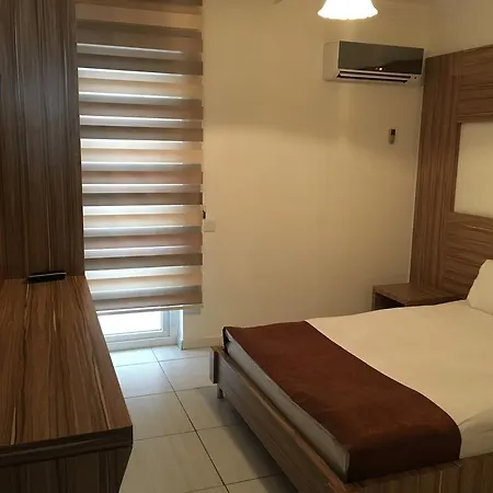 Araucaria Pension 2*